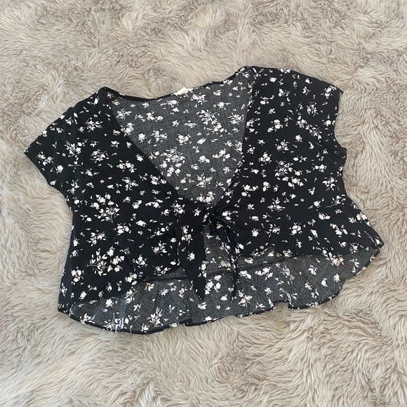 Garage Tops - Garage floral blouse